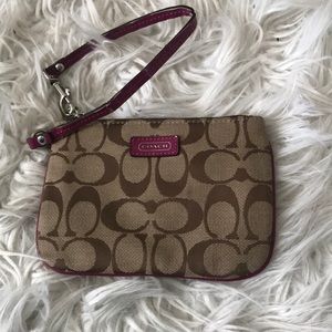 Coach Wristlet !!